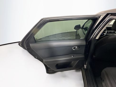 Used 2024 Hyundai Ioniq 5 SE RWD image 24