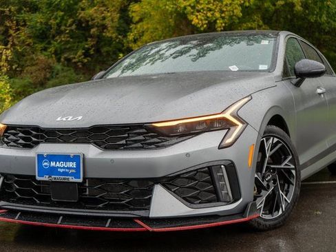 Used 2025 Kia K5 GT-Line w/ GT-Line Premium Package image 1