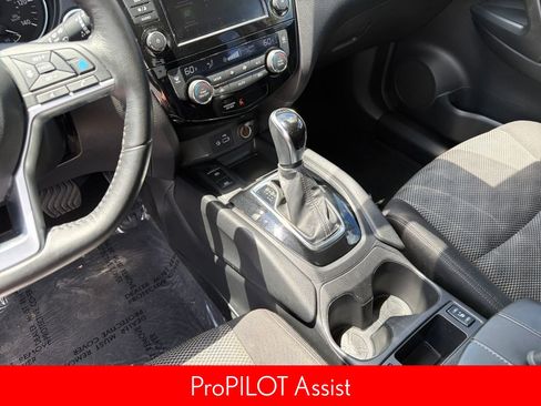 Used 2019 Nissan Rogue Sport SV w/ Technology Package FWD image 20