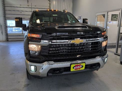 New 2026 Chevrolet Silverado 3500 LT AWD/4WD image 37