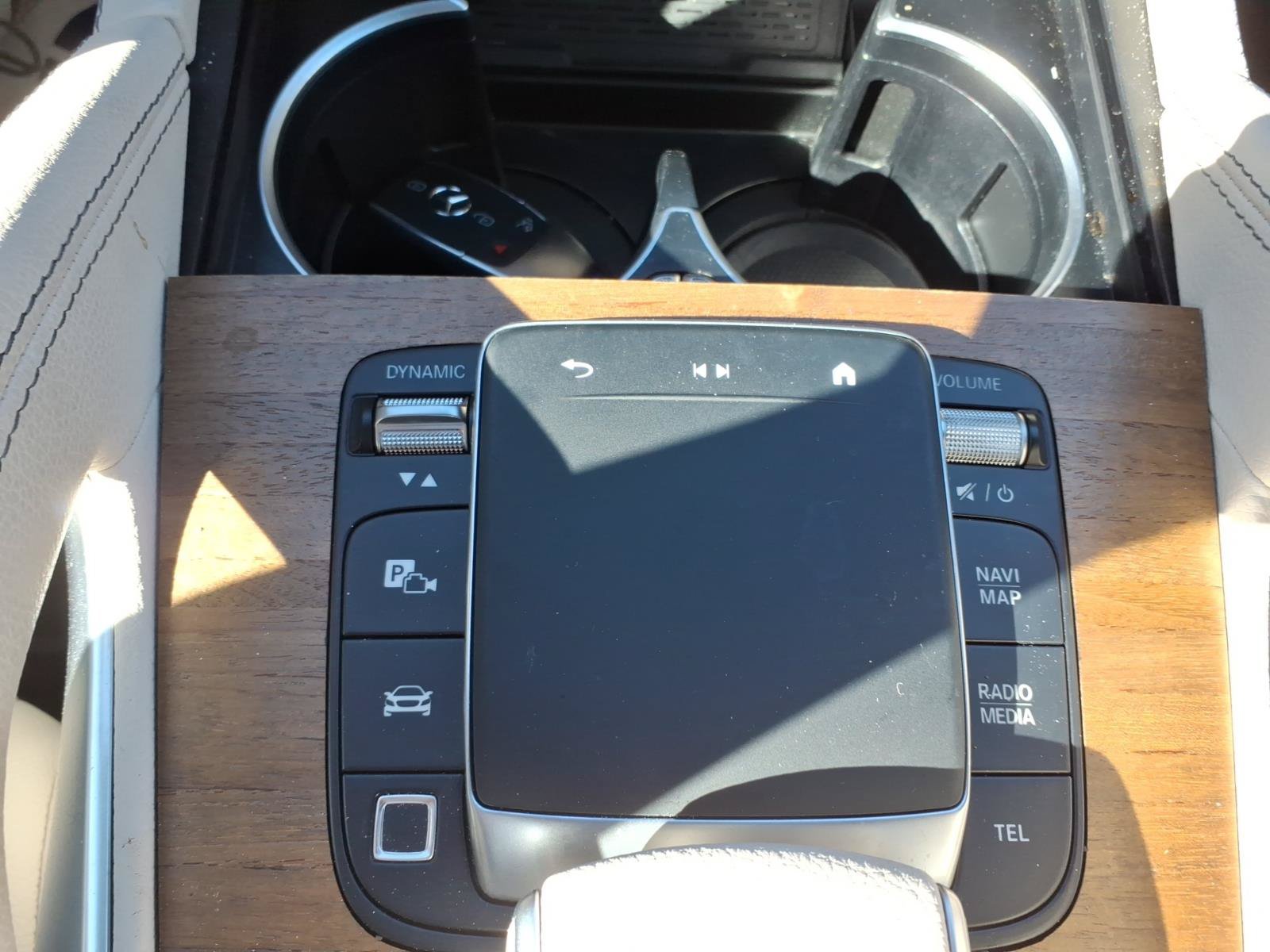 Used 2025 Mercedes-Benz GLS 450 4MATIC image 33