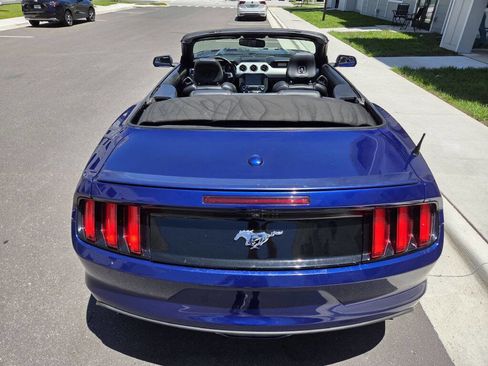 Used 2015 Ford Mustang Premium RWD image 15