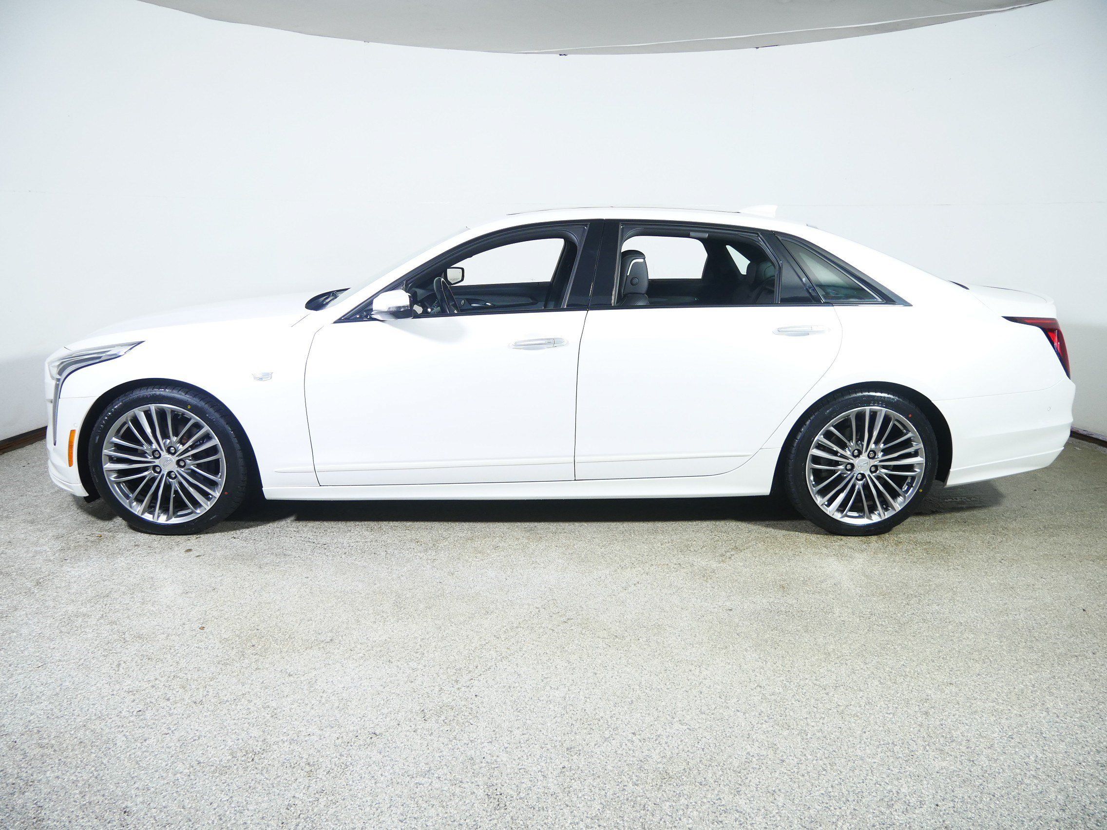 Used 2019 Cadillac CT6 Sport w/ Super Cruise Package AWD/4WD image 4