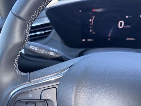 Used 2025 Buick Encore GX Preferred image 37