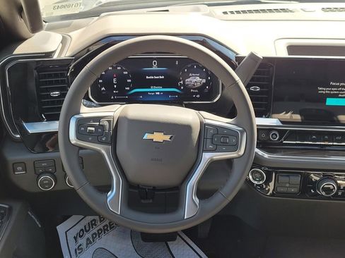 New 2026 Chevrolet Silverado 1500 LT w/ All Star Edition Plus image 9