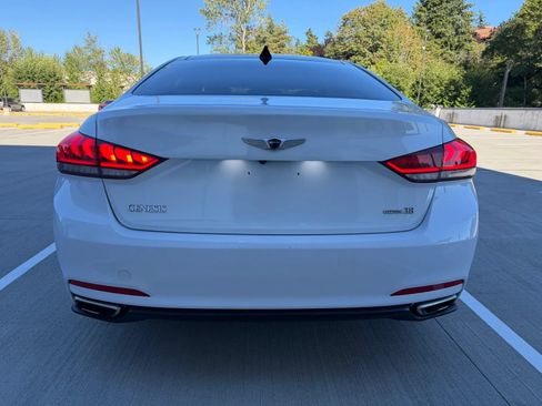 Used 2016 Hyundai Genesis 3.8 w/ Option Group 02 AWD/4WD image 46