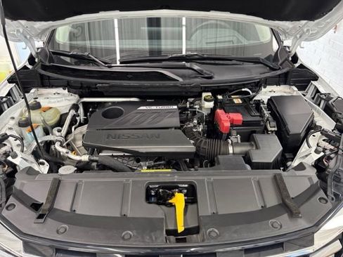 Used 2025 Nissan Rogue SL w/ SL Premium Package AWD/4WD image 28
