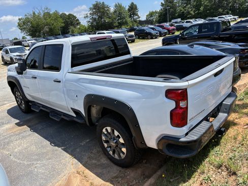 Used 2024 Chevrolet Silverado 2500 Custom w/ Custom Value Package AWD/4WD image 6