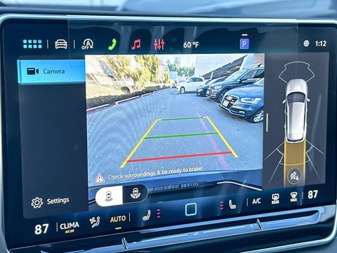 New 2026 Volkswagen Tiguan SE image 18