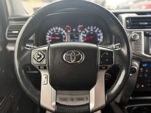 Used 2016 Toyota 4Runner Limited image 21