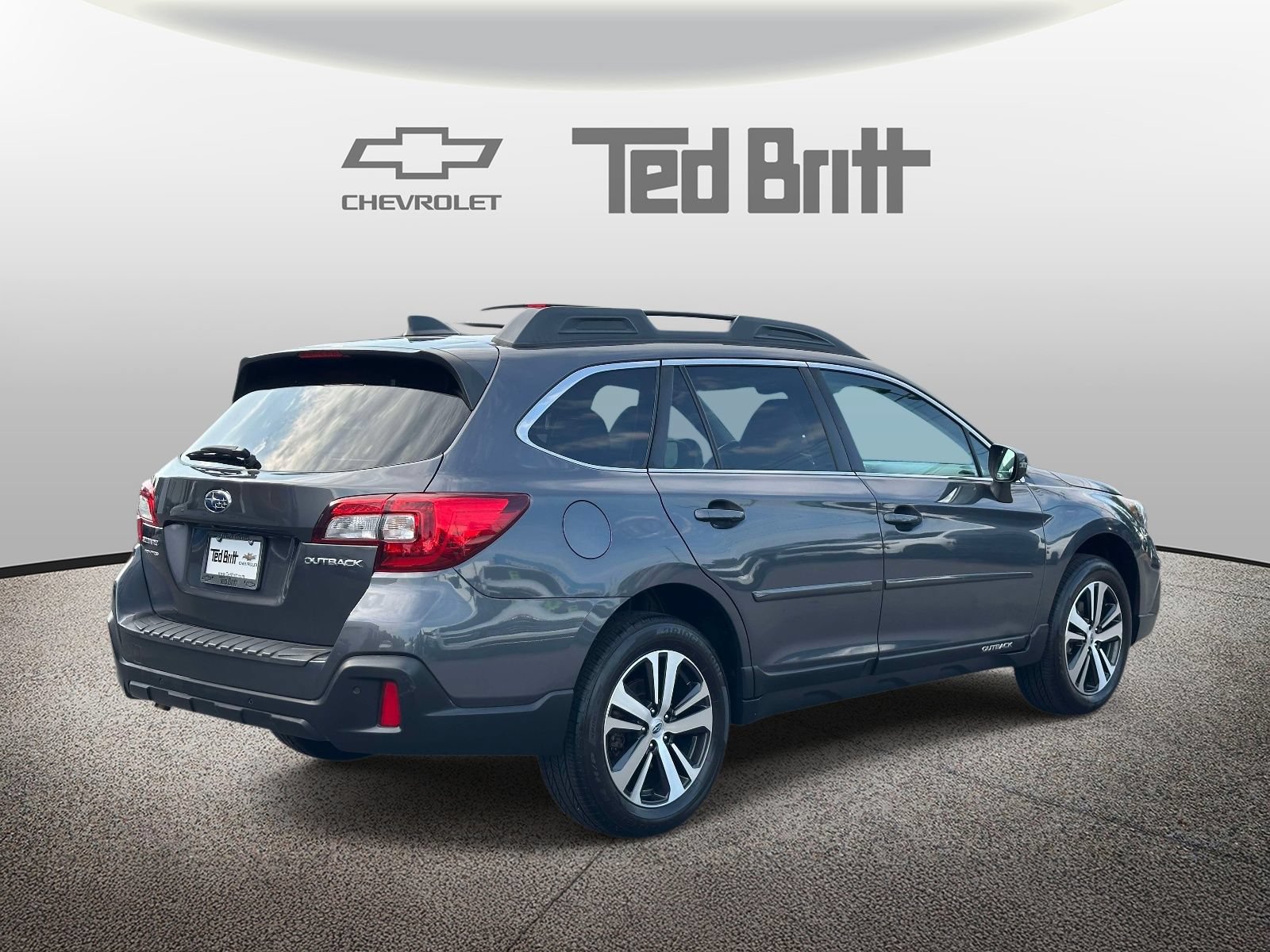 Used 2019 Subaru Outback 2.5i Limited AWD/4WD image 4