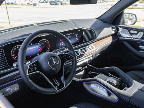 New 2026 Mercedes-Benz GLE 450 4MATIC image 13