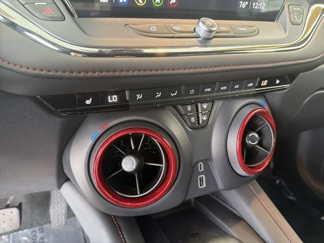Certified 2025 Chevrolet Blazer RS FWD image 31