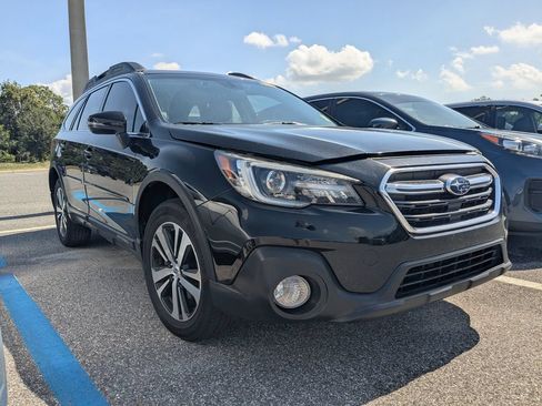 Used 2018 Subaru Outback 2.5i Limited AWD/4WD image 1