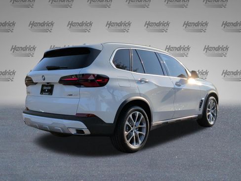 Used 2026 BMW X5 xDrive40i w/ Climate Comfort Package AWD/4WD image 9