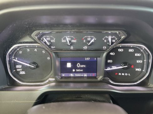 Used 2021 GMC Sierra 1500 SLT w/ SLT Premium Plus Package AWD/4WD image 8
