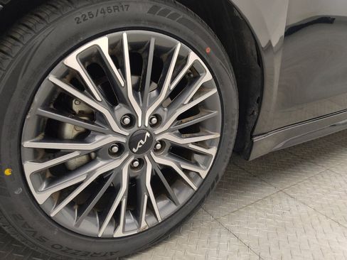 Used 2023 Kia Forte GT-Line w/ GT-Line Technology Package FWD image 31