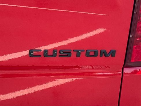 Used 2022 Chevrolet Silverado 1500 Custom w/ LPO, Dark Essentials Package AWD/4WD image 13