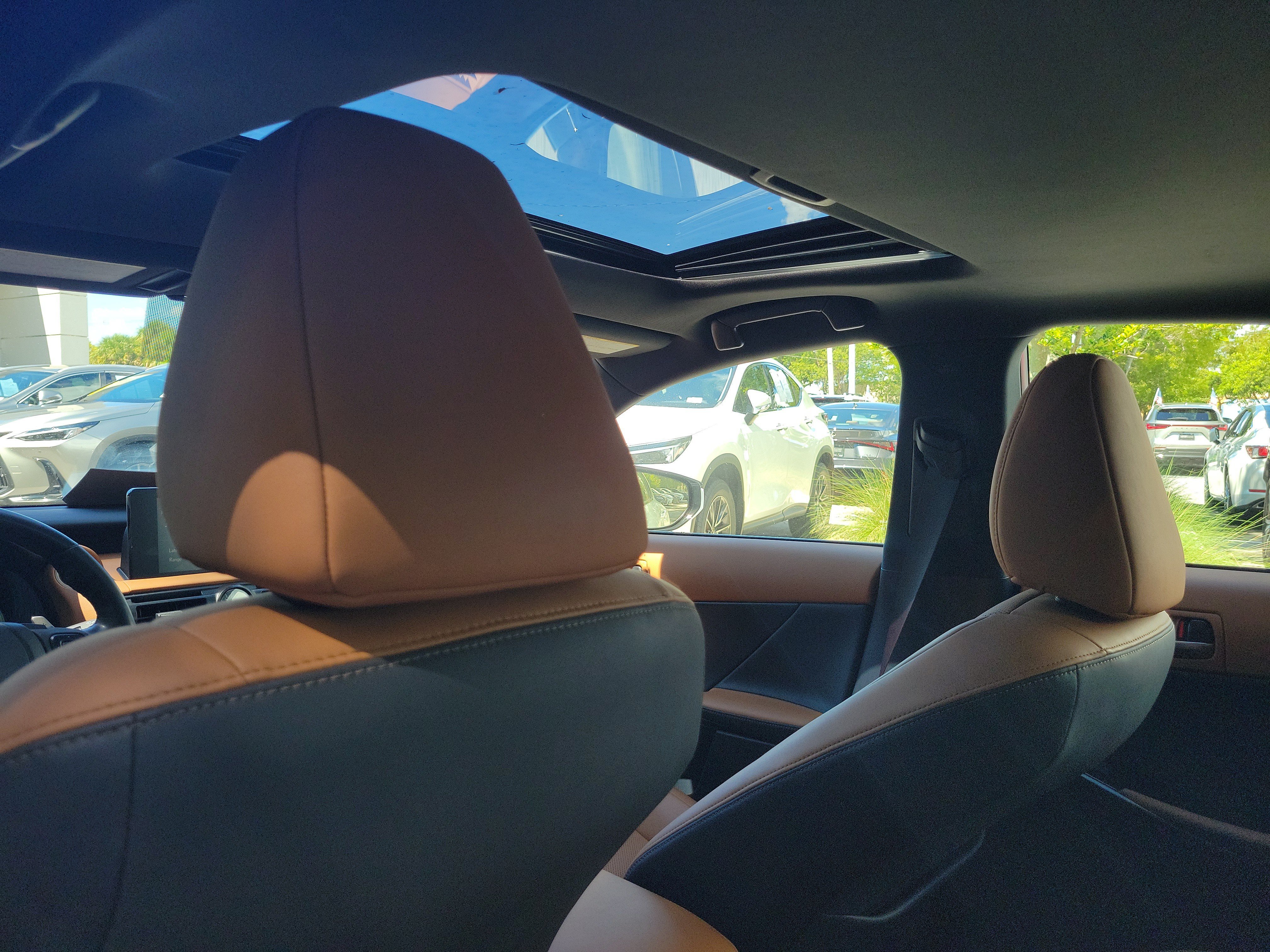 Used 2024 Lexus IS 300 w/ Comfort Package RWD image 13