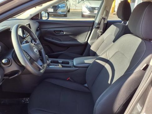 Used 2024 Nissan Sentra S FWD image 16
