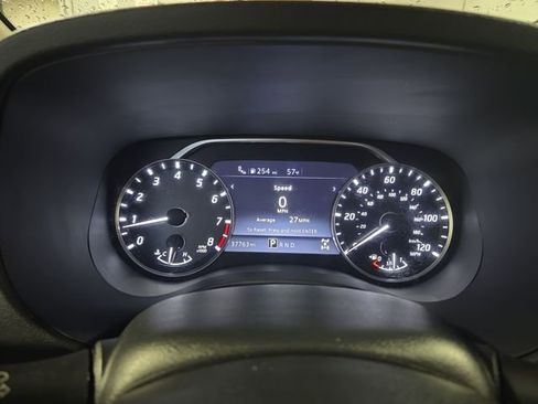 Used 2023 Nissan Frontier SV w/ Technology Package image 21