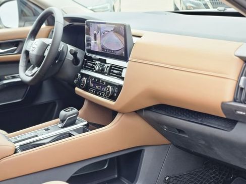 New 2026 Nissan Pathfinder Platinum w/ Cargo Package image 12