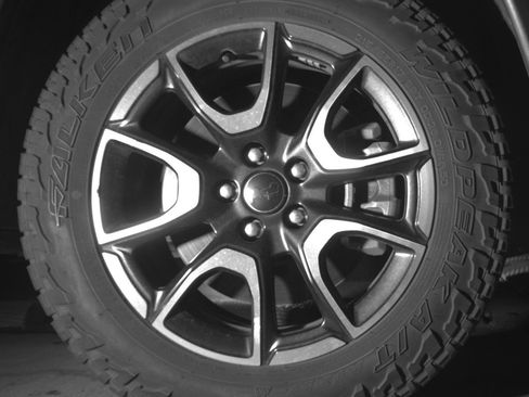 Used 2025 Jeep Compass Trailhawk w/ Trailer Tow Group AWD/4WD image 13