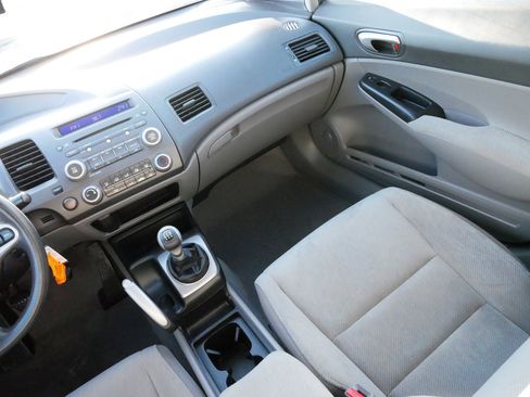 Used 2010 Honda Civic LX image 11