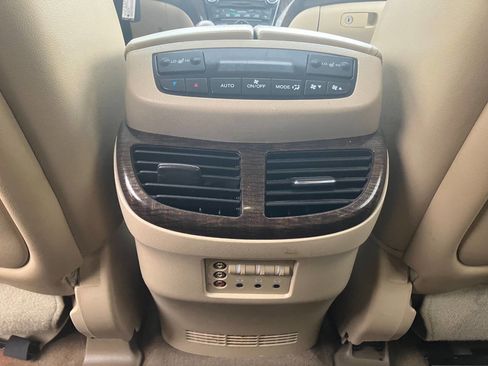 Used 2013 Acura MDX w/ Technology & Entertainment image 34