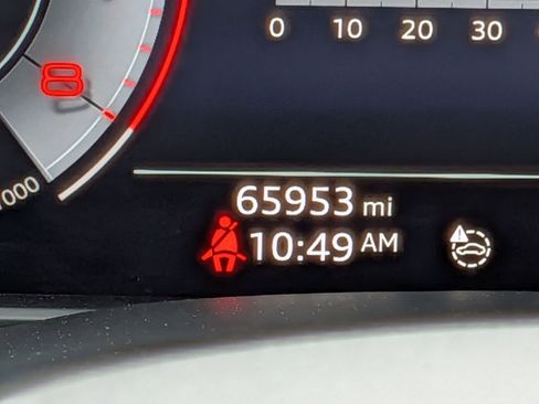 Used 2020 Audi Q8 Premium Plus image 21