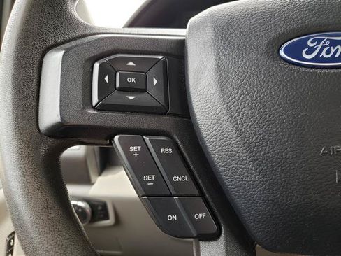 Used 2018 Ford F250 XL w/ Power Equipment Group RWD image 15