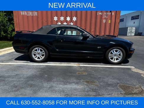 Used 2008 Ford Mustang GT Premium RWD image 2
