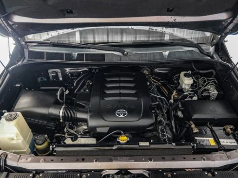 Used 2015 Toyota Tundra Limited w/ TRD Off Road Package image 53