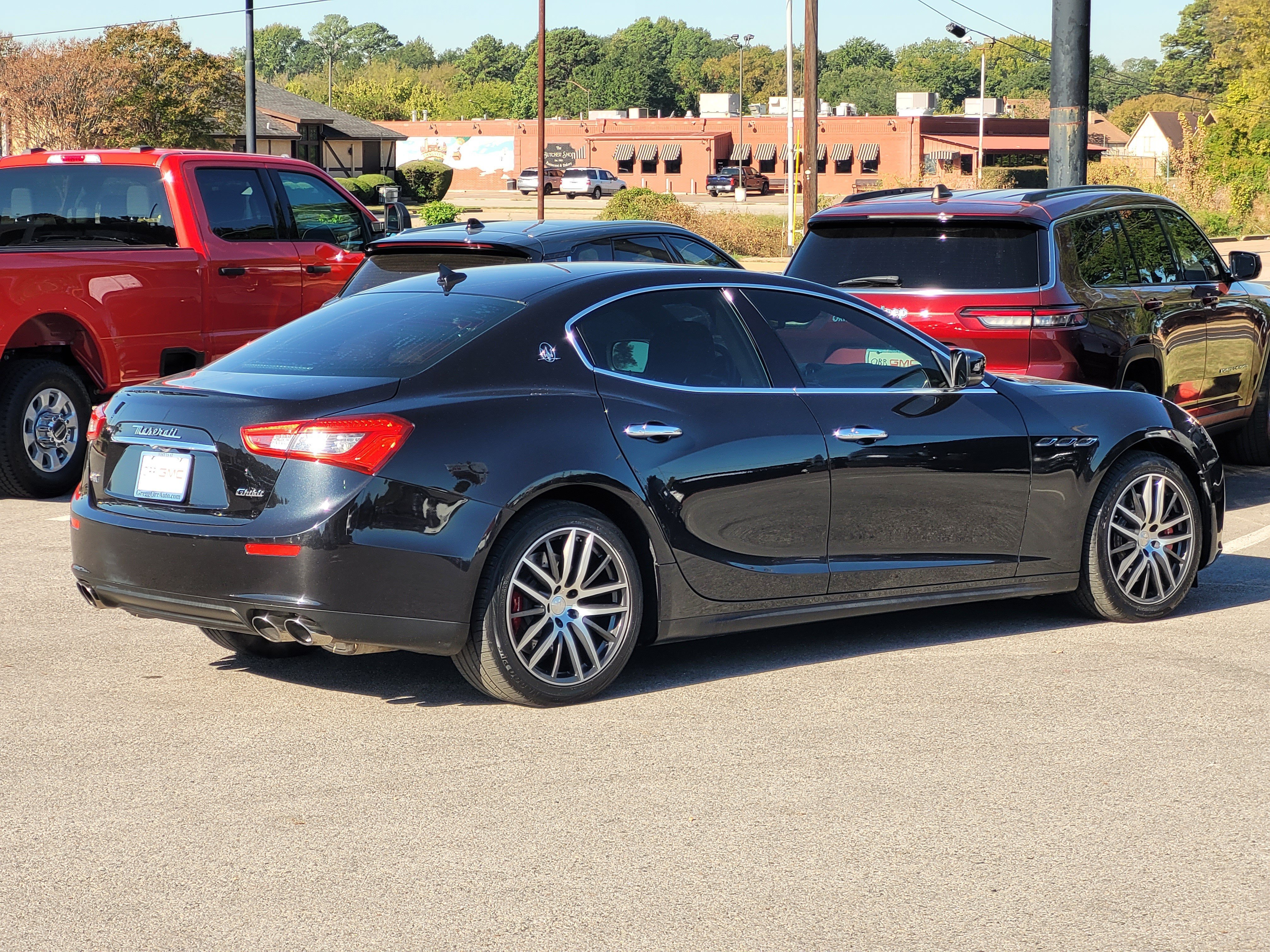 Used 2015 Maserati Ghibli RWD image 4