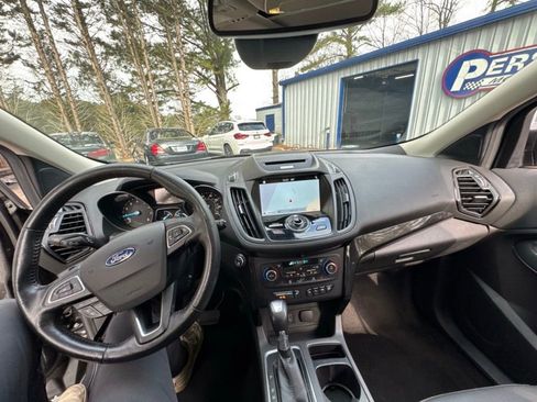 Used 2017 Ford Escape Titanium w/ Equipment Group 301A image 15