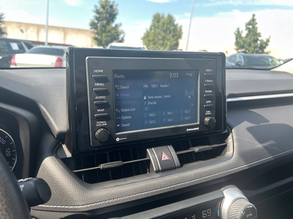 Used 2021 Toyota RAV4 XLE w/ Convenience Package AWD/4WD image 7