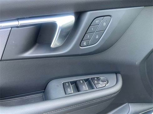 New 2025 Buick Enclave Sport Touring w/ Power Package image 23