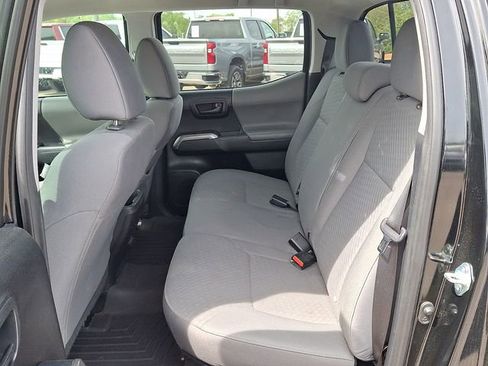 Used 2021 Toyota Tacoma SR5 image 8