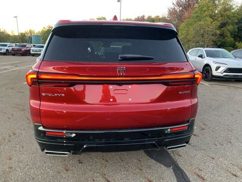 New 2026 Buick Enclave Sport Touring w/ Power Package image 5