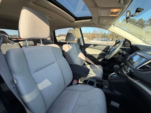 Used 2016 Honda CR-V EX image 8