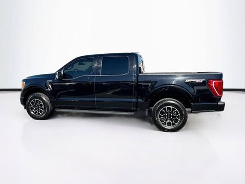 Certified 2022 Ford F150 XLT w/ Equipment Group 302A High image 4