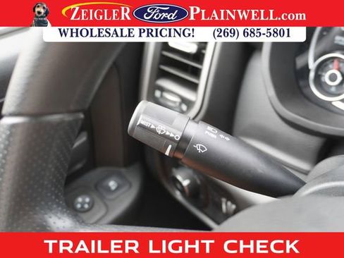 Used 2023 RAM 3500 Tradesman w/ Convenience Group image 26