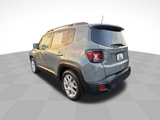 Used 2020 Jeep Renegade Latitude FWD image 7