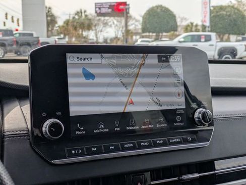 Used 2024 Mitsubishi Outlander SE Black Edition image 21