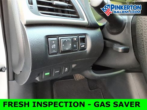 Used 2016 Nissan Sentra S image 16