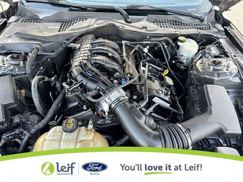 Used 2017 Ford Mustang Coupe image 22