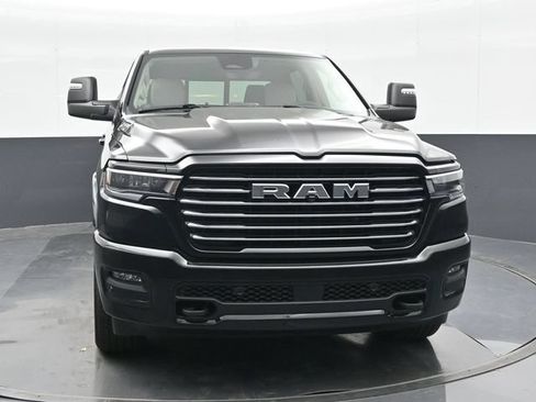 Used 2025 RAM 1500 Laramie AWD/4WD image 24