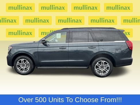 New 2026 Ford Expedition Active image 9