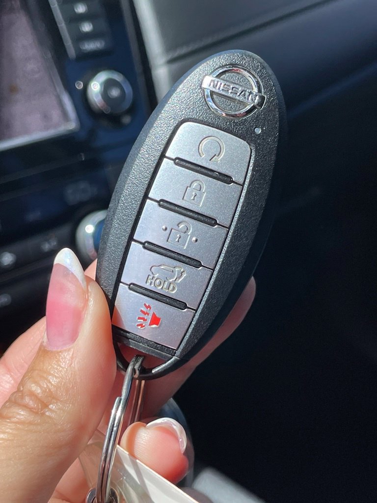 Used 2019 Nissan Rogue SV w/ Sun & Sound Touring Package AWD/4WD image 32