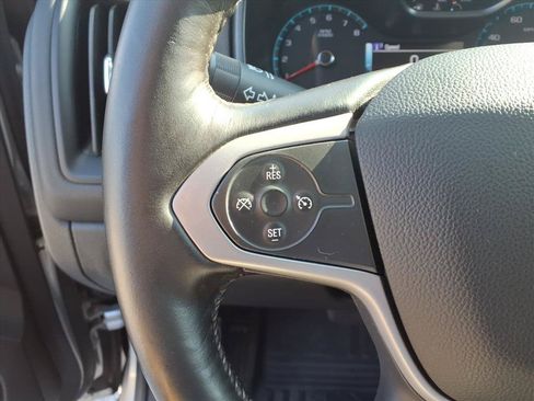 Used 2018 Chevrolet Colorado LT w/ LT Convenience Package RWD image 14